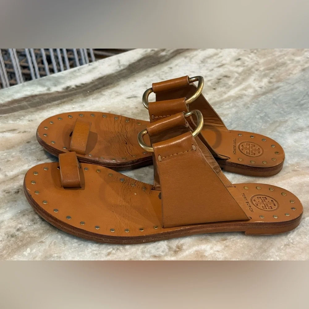Women’s TORY BURCH Ravello tan leather studded sandals- Size 7.5 - Picture 5 of 7
